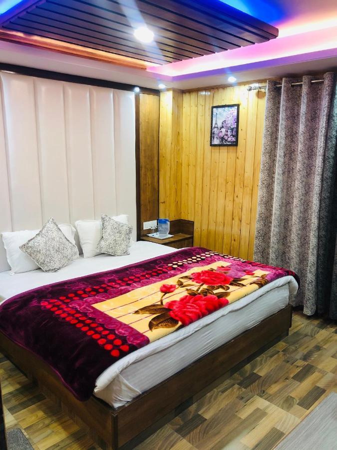 Valley Crown B&B Шимла Экстерьер фото